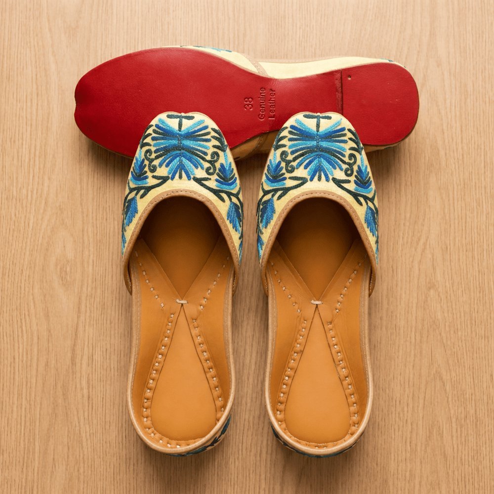 Blue Floral Embroidered Leather Jutti