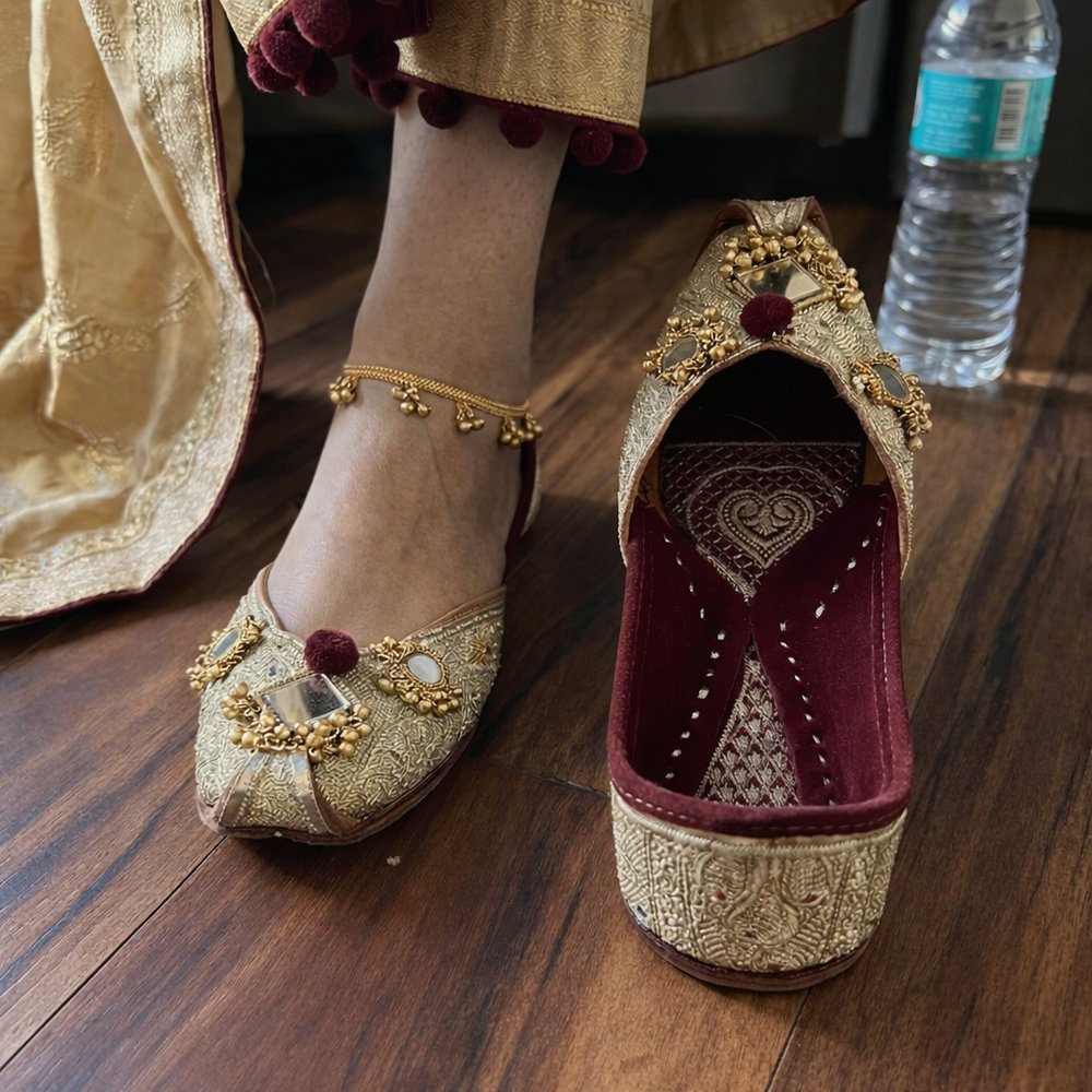 Royal Zardosi & Mirror Work Punjabi Jutti (Gold & Maroon)